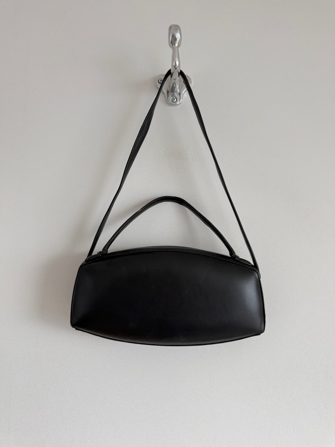 아카이브앱크(Archivepke) 레더 프레임 숄더백 상품이미지6