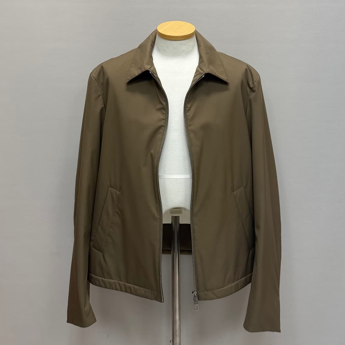 로로피아나 마우린 테크니컬 블루종 재킷 ( 105~110 ) 상품이미지1