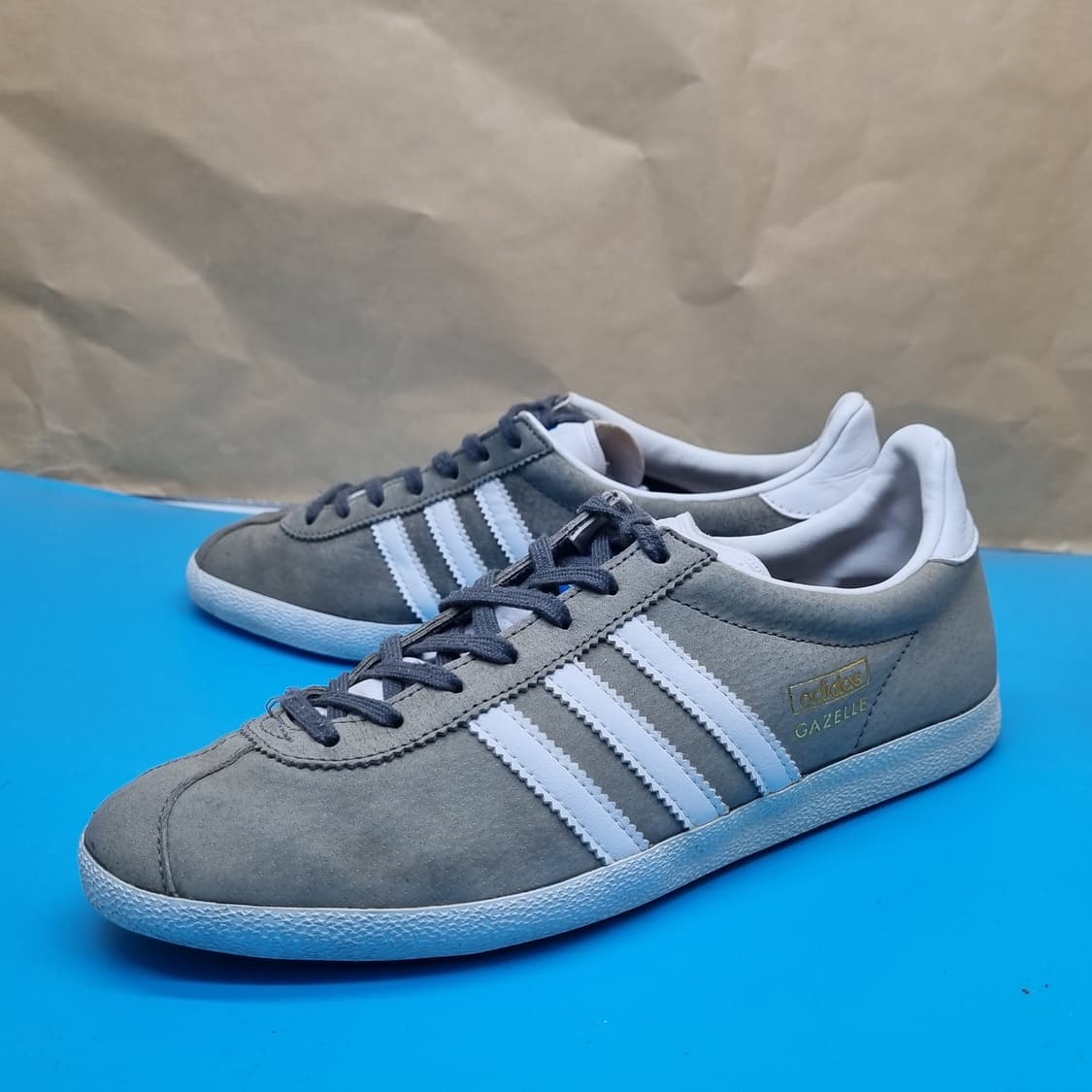 아디다스 가젤 카키 스니커즈 250 상품이미지1