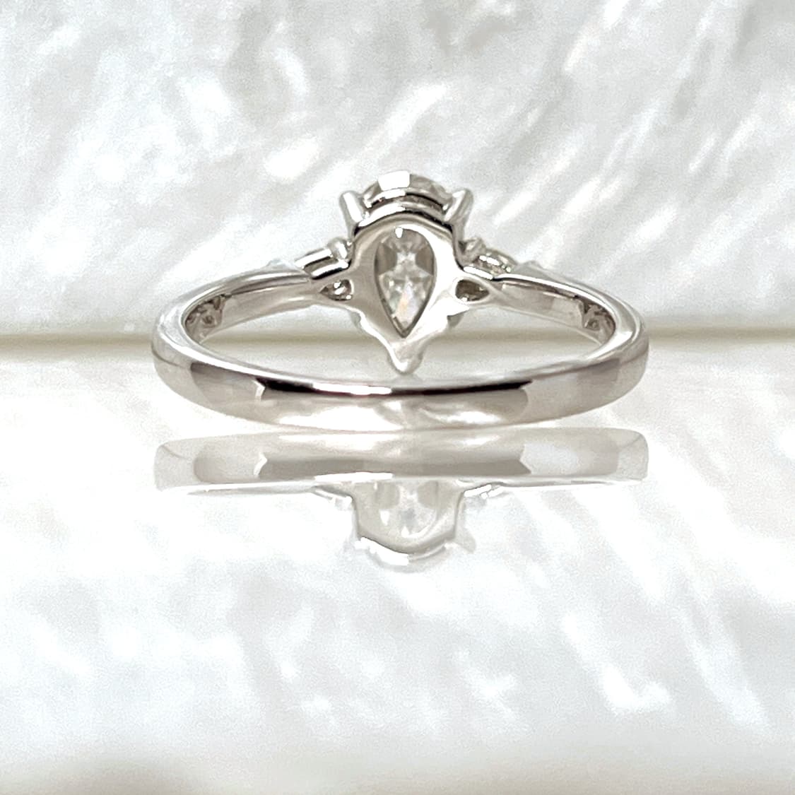 *새상품* 모이사나이트 페어 컷 사이드 스톤 은반지 상품이미지4