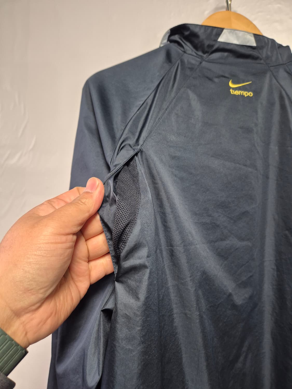 나이키 00s 윈드브레이커 네이비 나이키핏 바람막이 L사이즈 (상태A급) 상품이미지9