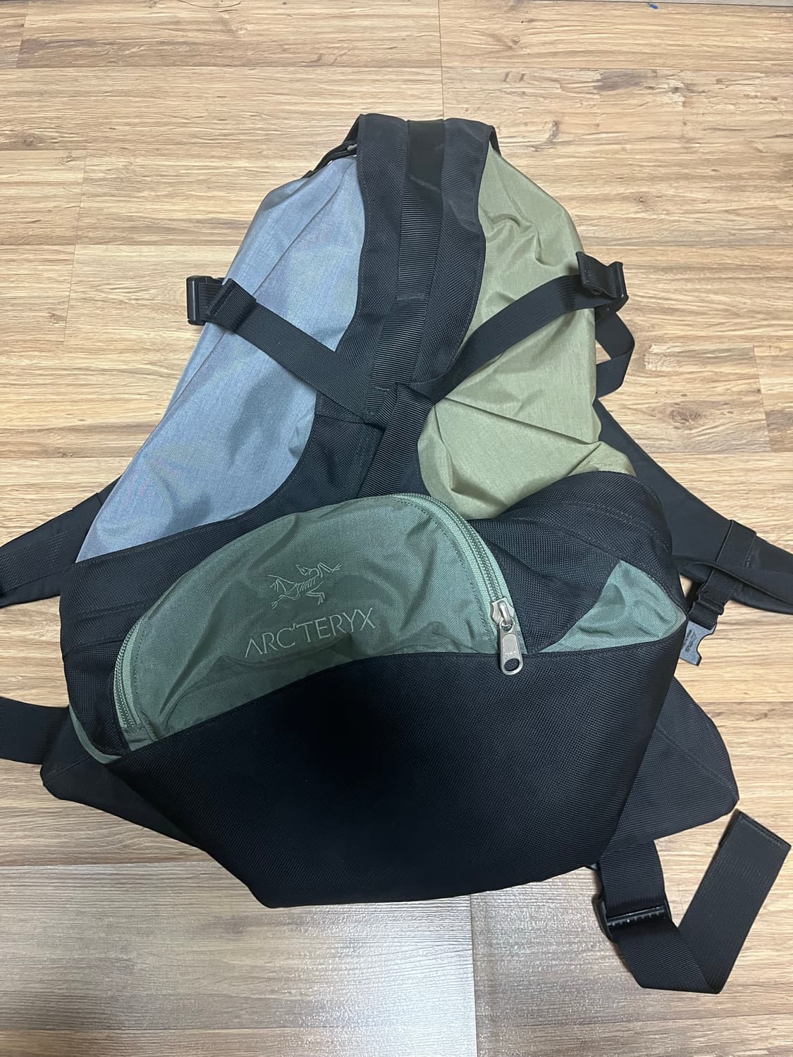 빔즈 아크테릭스 콜라보 세브링 백팩 상품이미지1