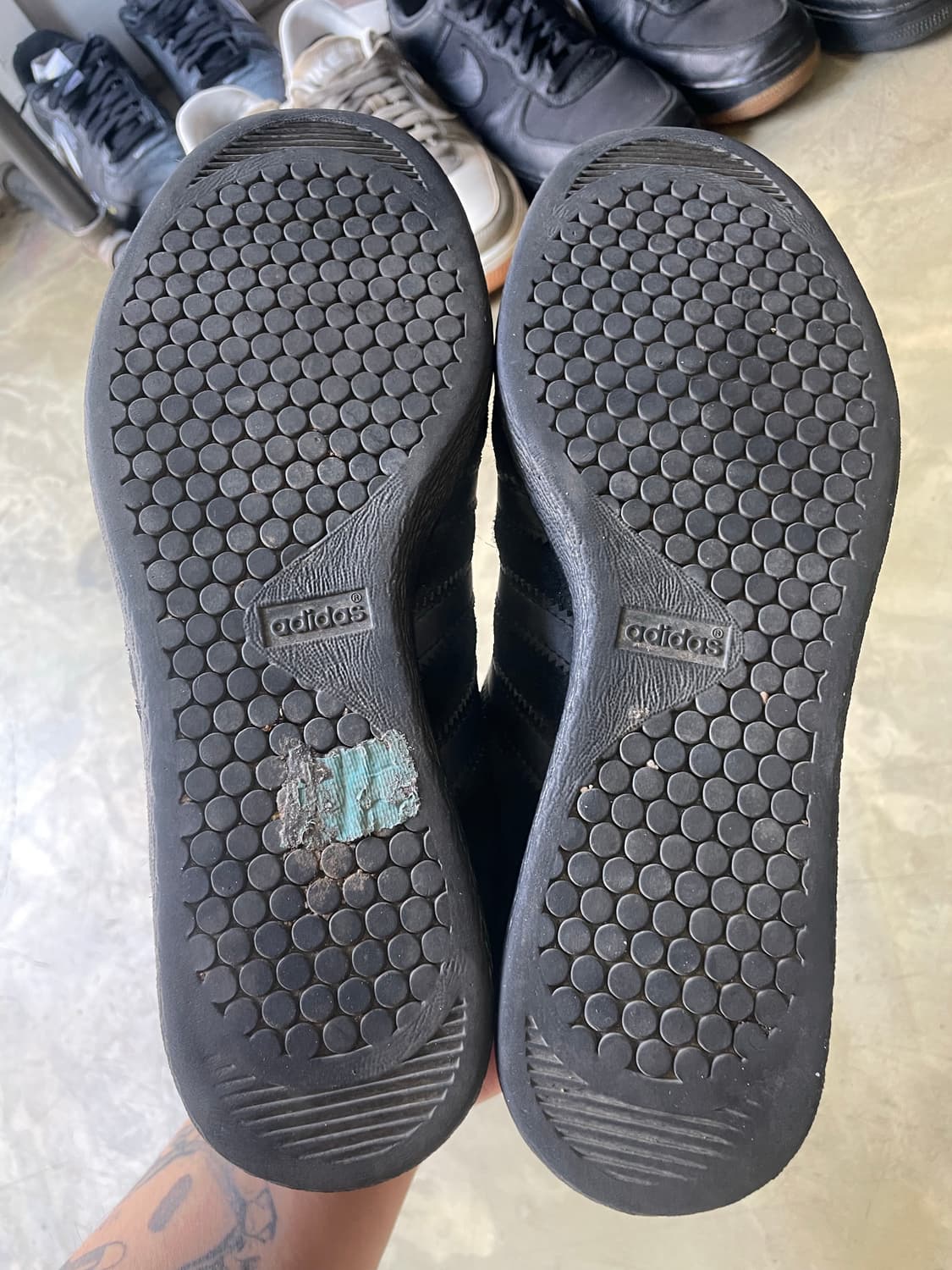 아디다스 Stadt 코어 블랙 카본 260 상품이미지6