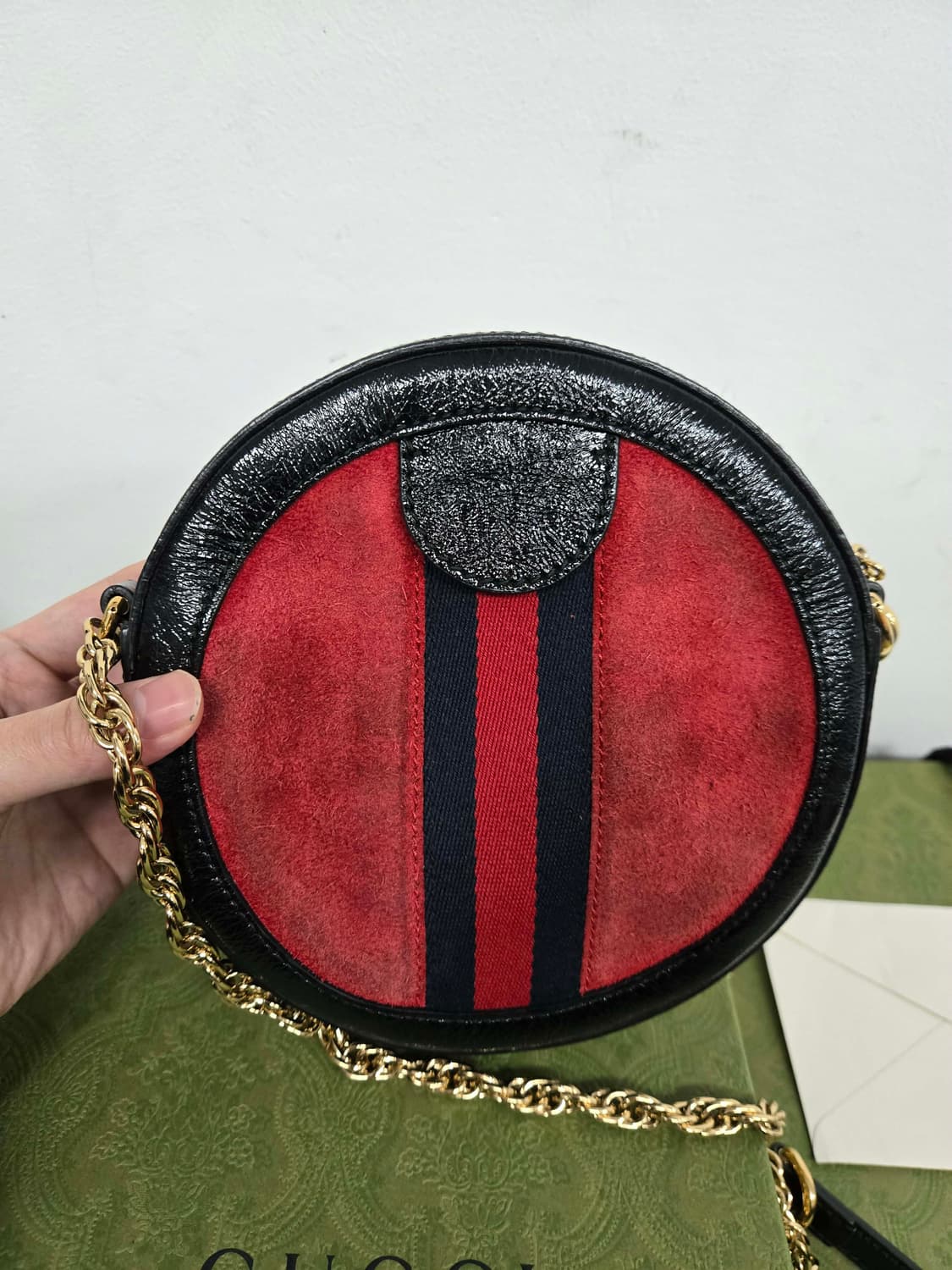 [보증서 정품] 구찌 오피디아 벨벳 숄더백 상품이미지1