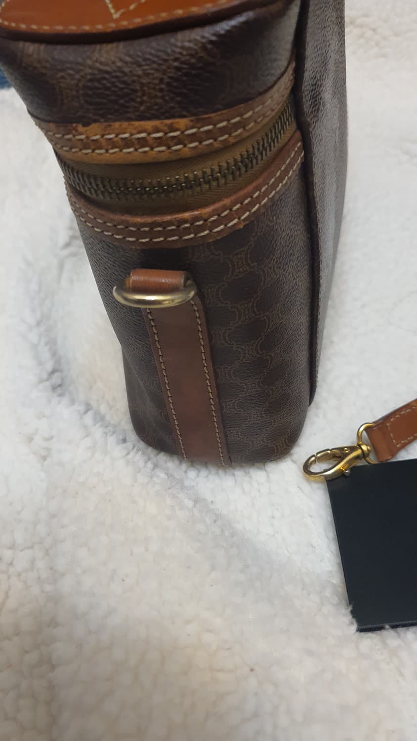  Celine 셀린느 정품 마카담 코스메틱 백 상품이미지4