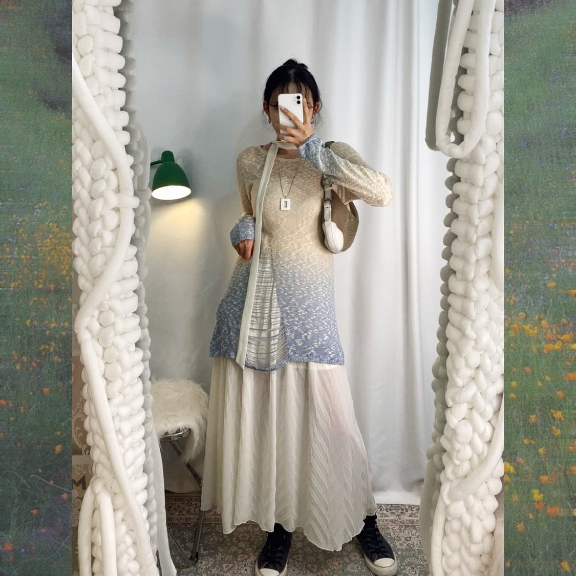 하늘색 데미지 그라데이션 롱 니트 상품이미지8