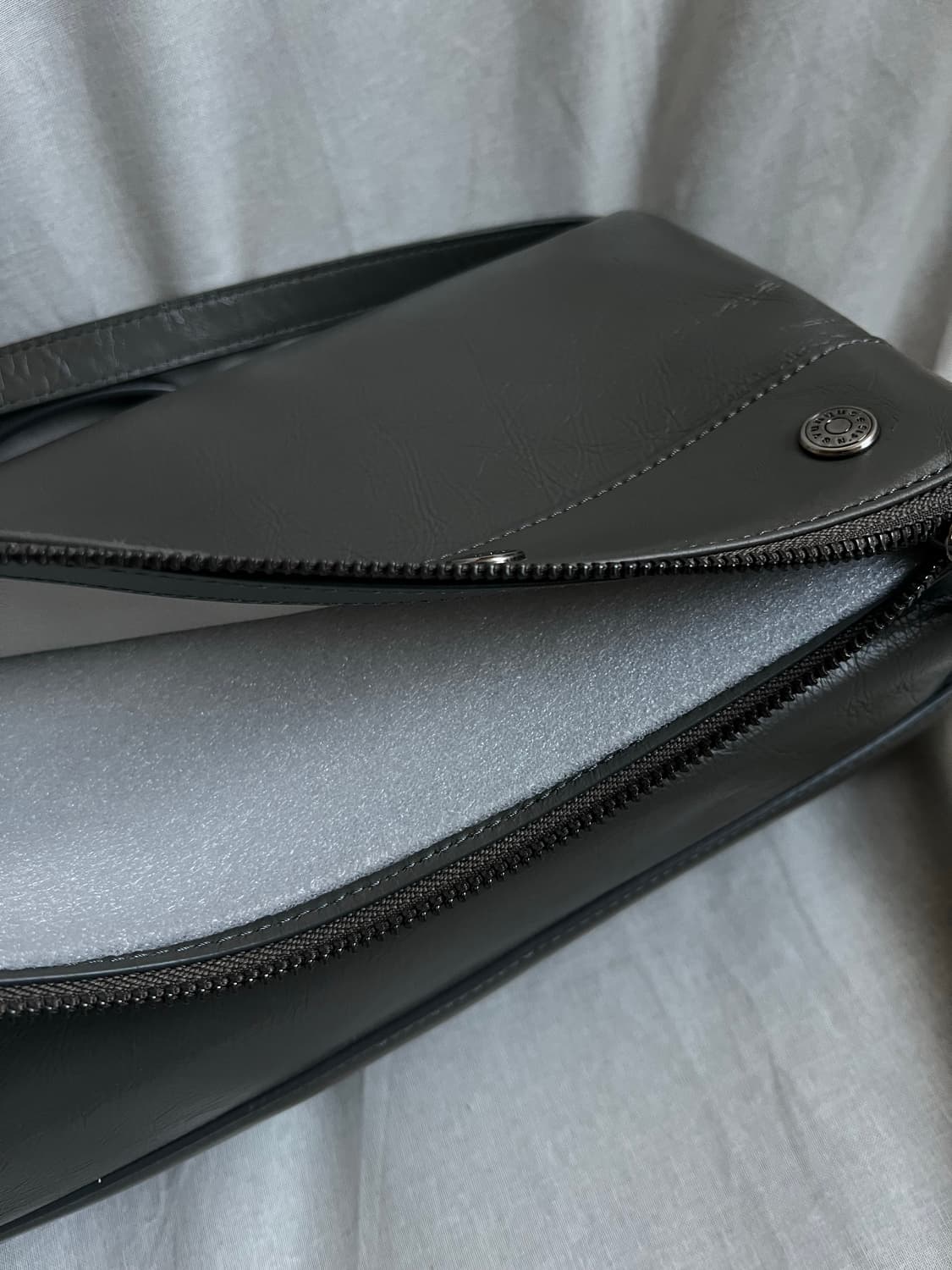 분크 퍼펙 버튼 업 플랩 크로스 스몰 - 카키 상품이미지7