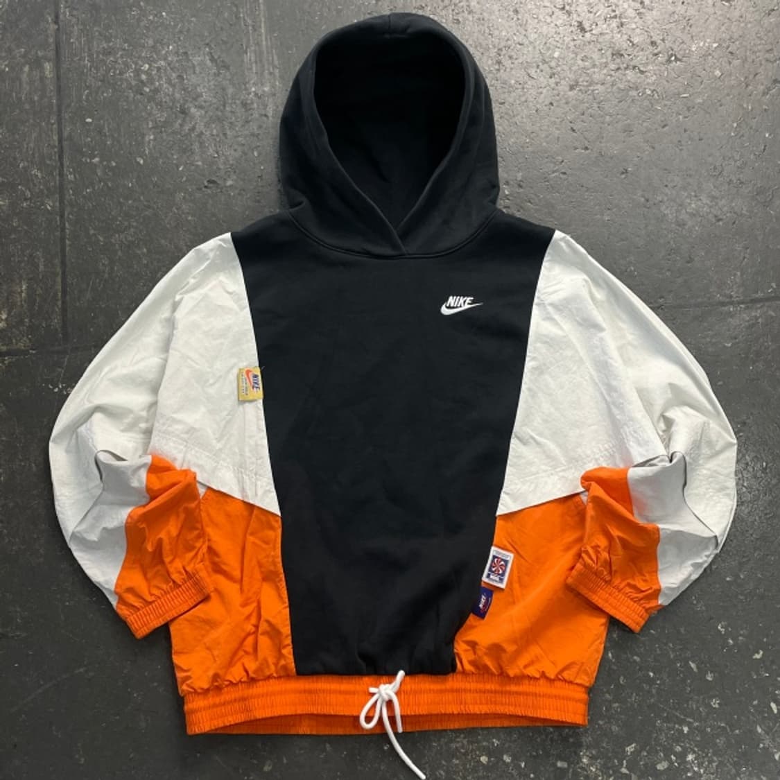 100 나이키 NSW 아이콘 클래쉬 후드티 상품이미지1