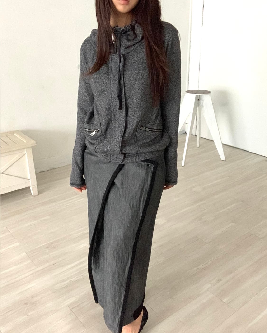 Black Contrast Grey Raw Denim Long Skirt 상품이미지3
