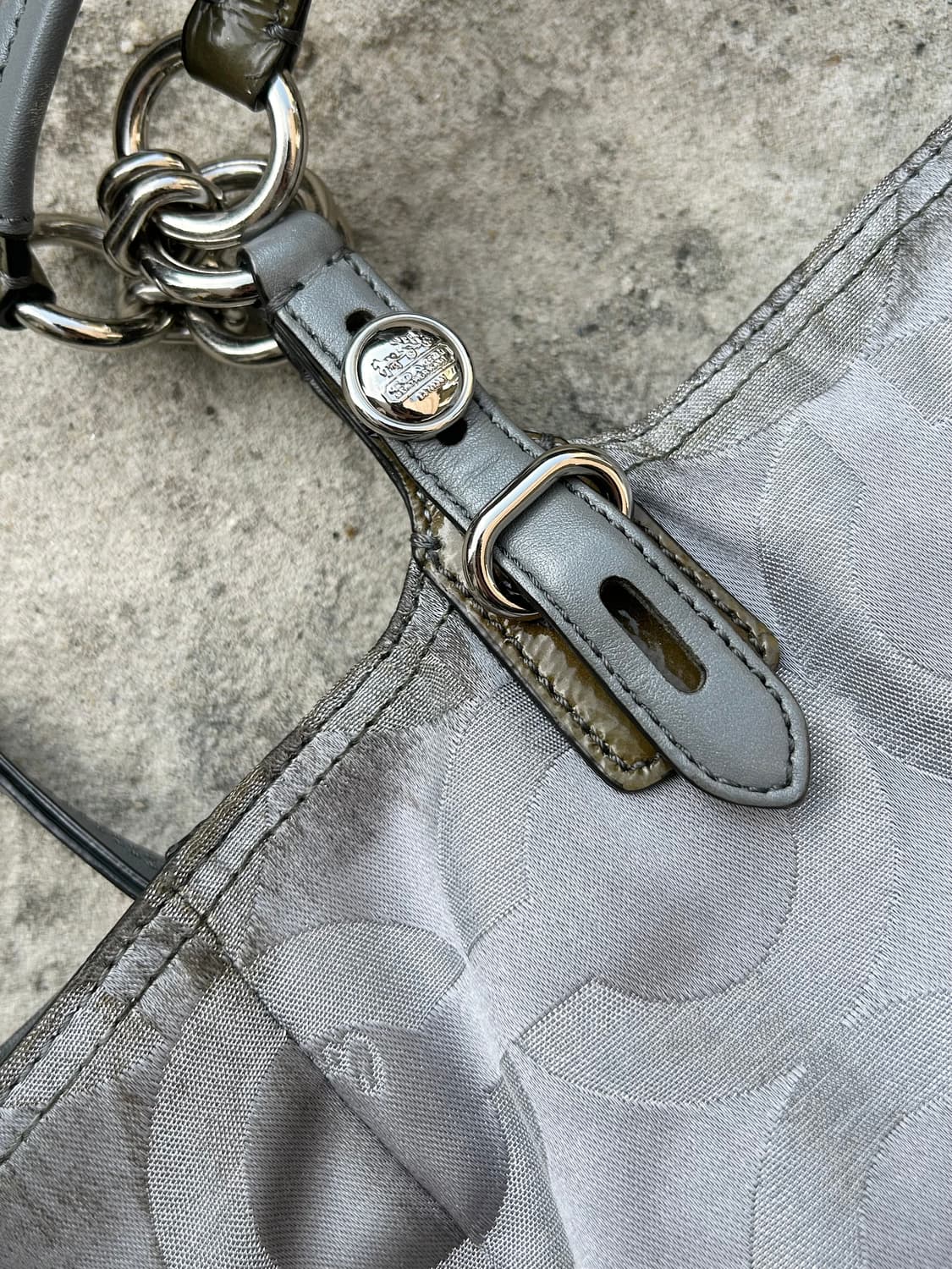 코치 실버 토트백 상품이미지4