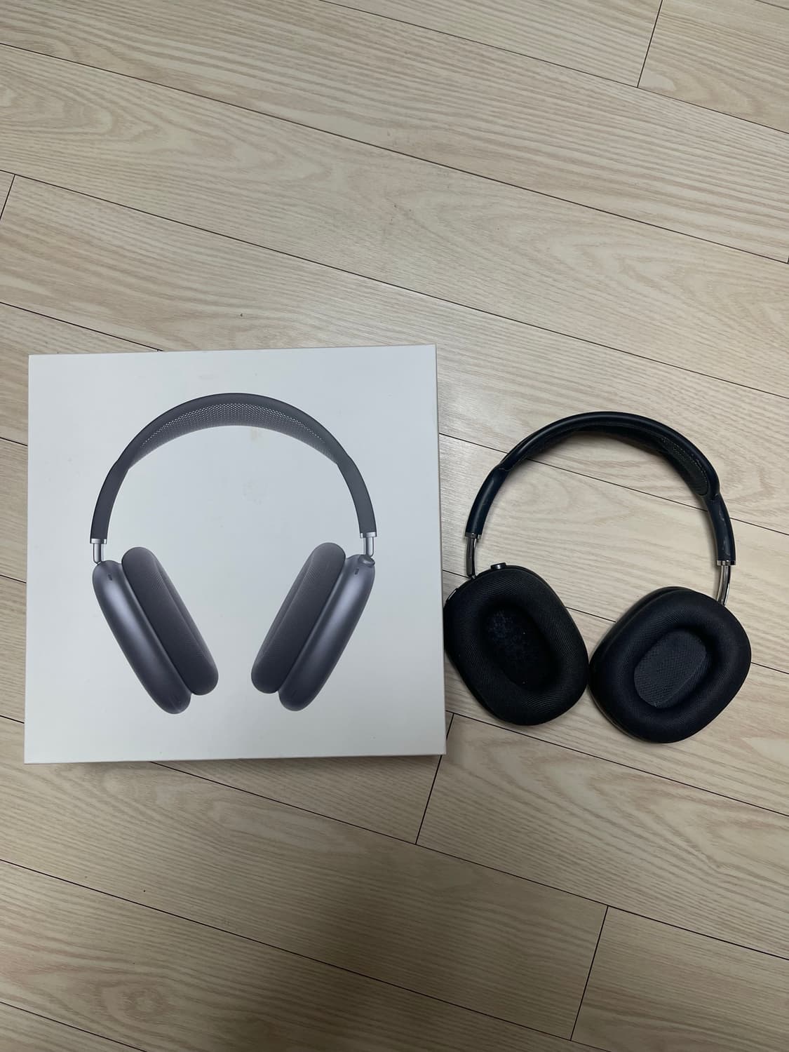 애플 에어팟맥스 그레이 라이트닝 상품이미지1