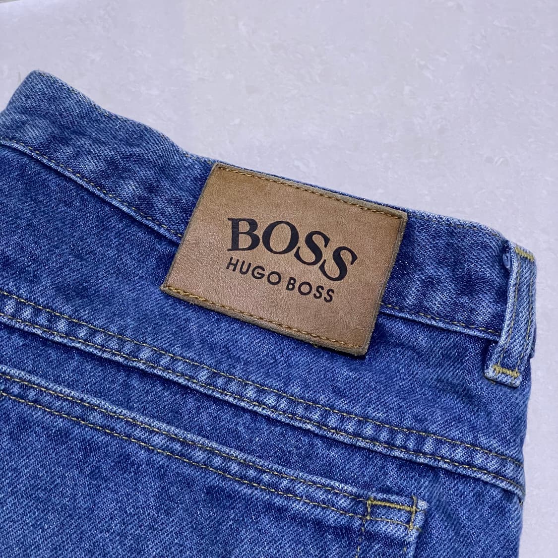 HUGO BOSS 휴고보스 와이드 데님팬츠 상품이미지2