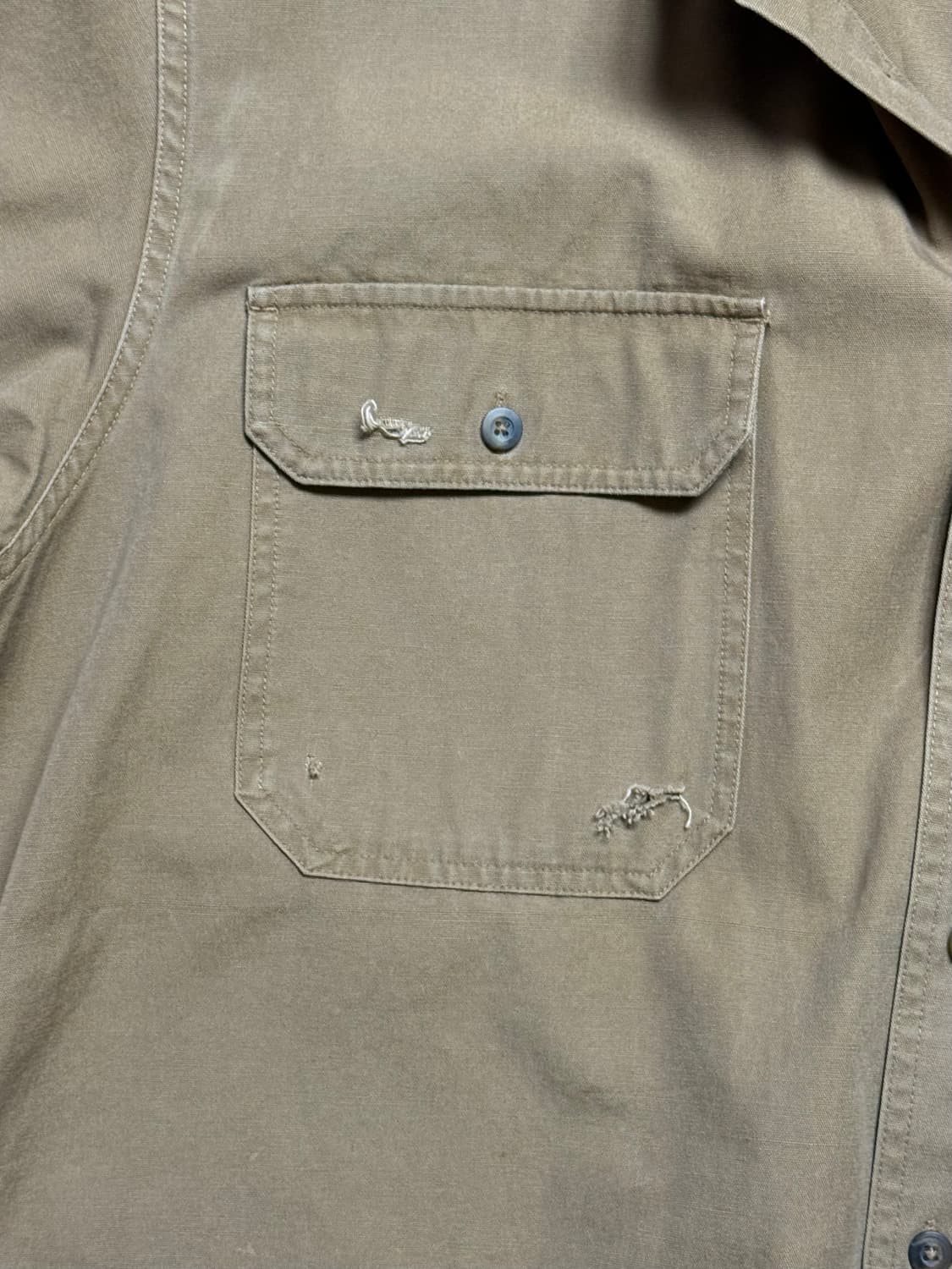 칼하트 데미징 반팔셔츠 상품이미지4