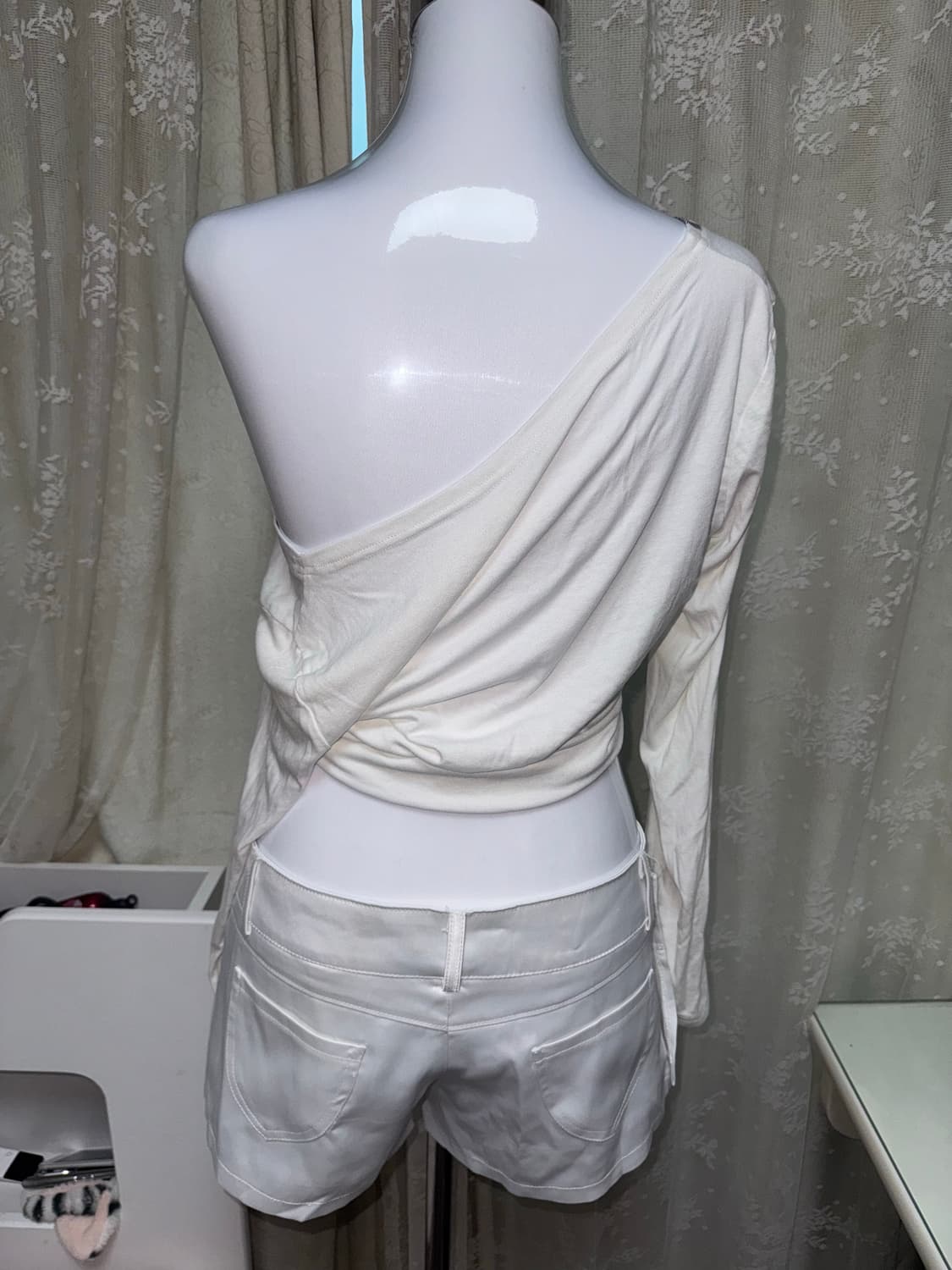 Vintage off-shoulder crop sleeve 상품이미지2