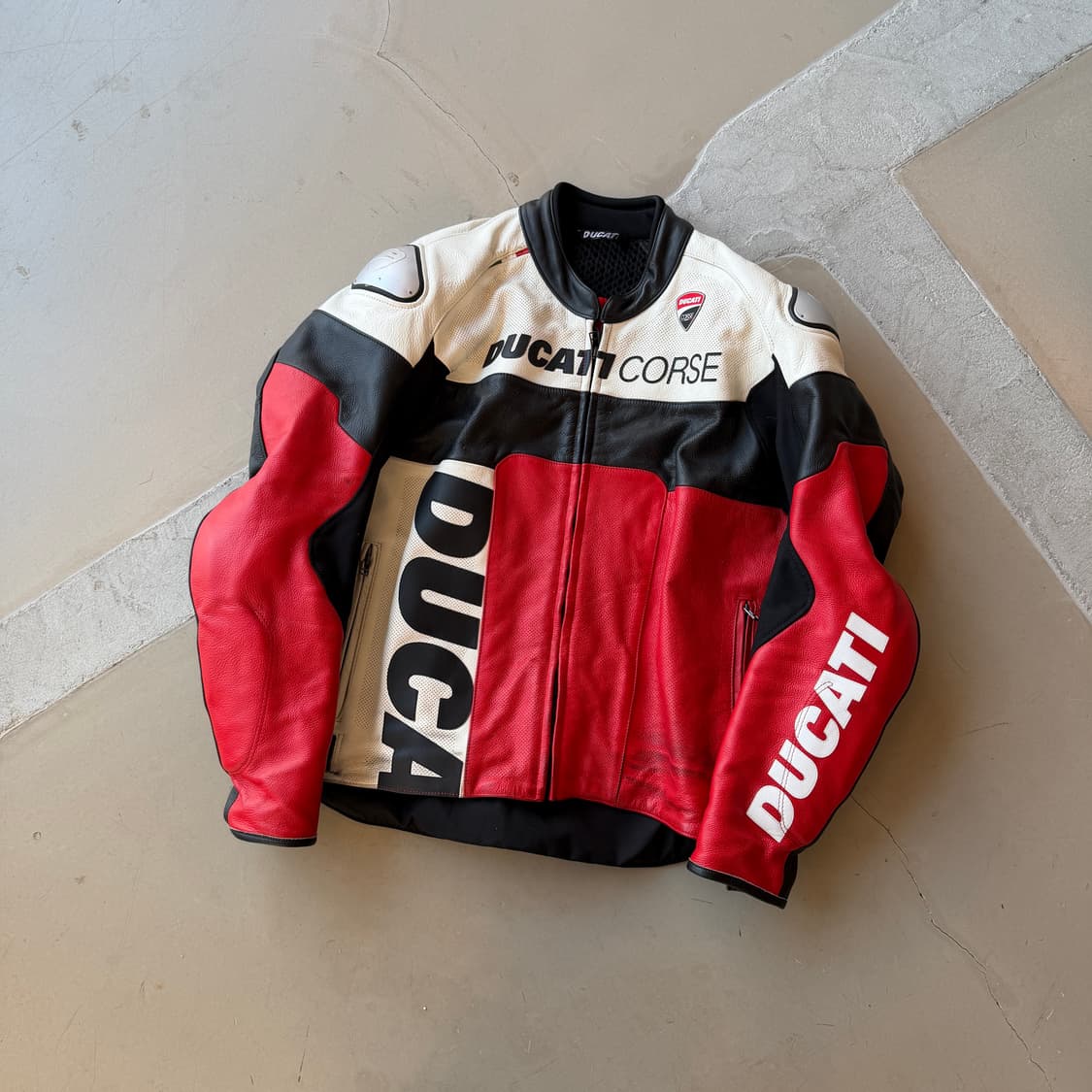 두가티 코르세 레더 레이싱 자켓 상품이미지1