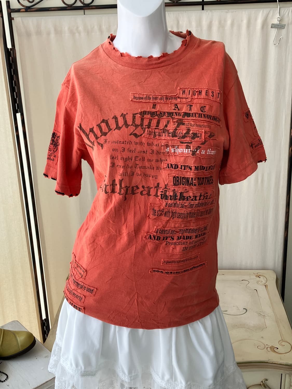 funky grunge lettering half t-shirt 상품이미지1