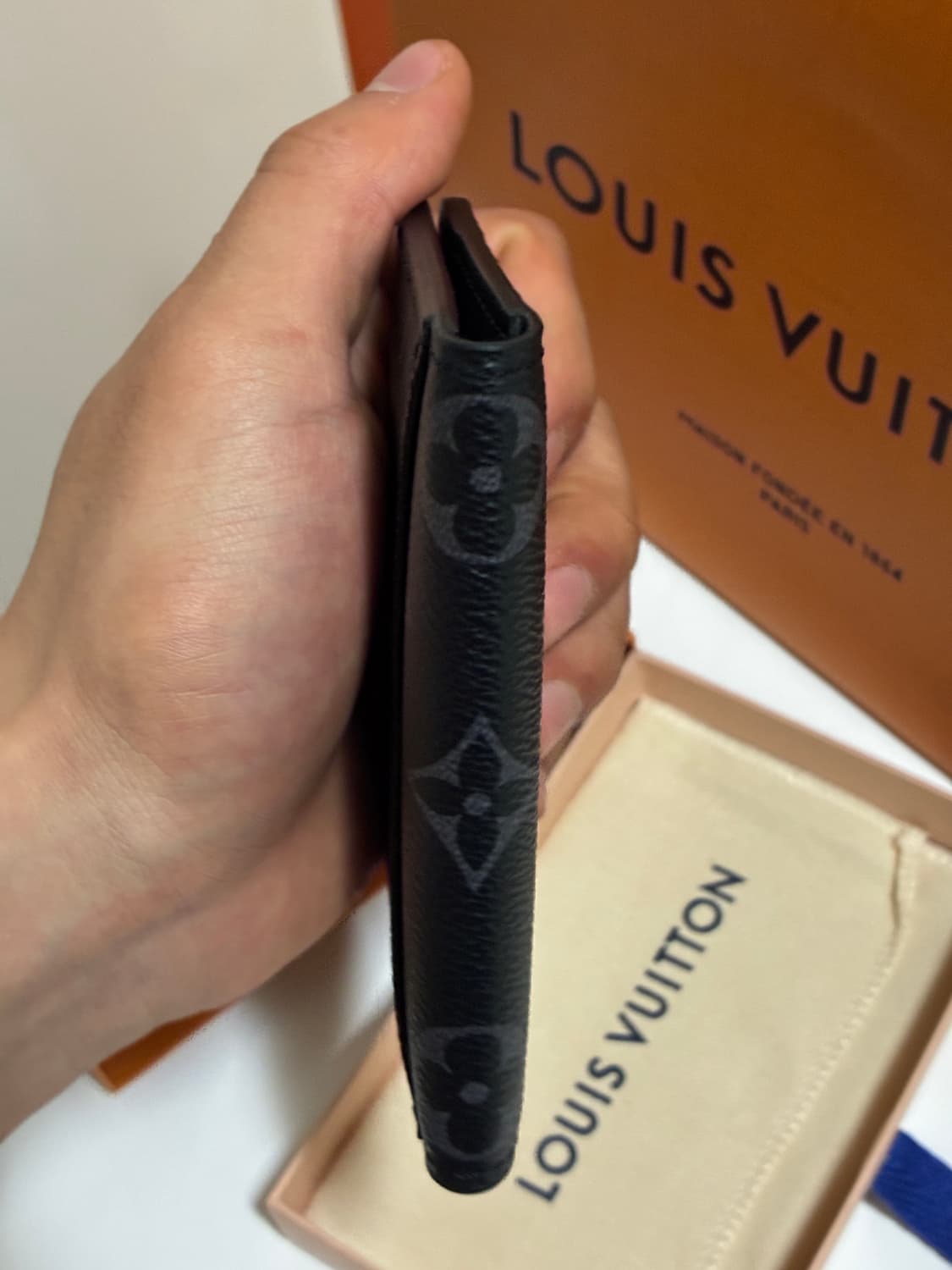 [정품/풀구성] 루이비통 모노그램 이클립스 카드지갑 상품이미지7