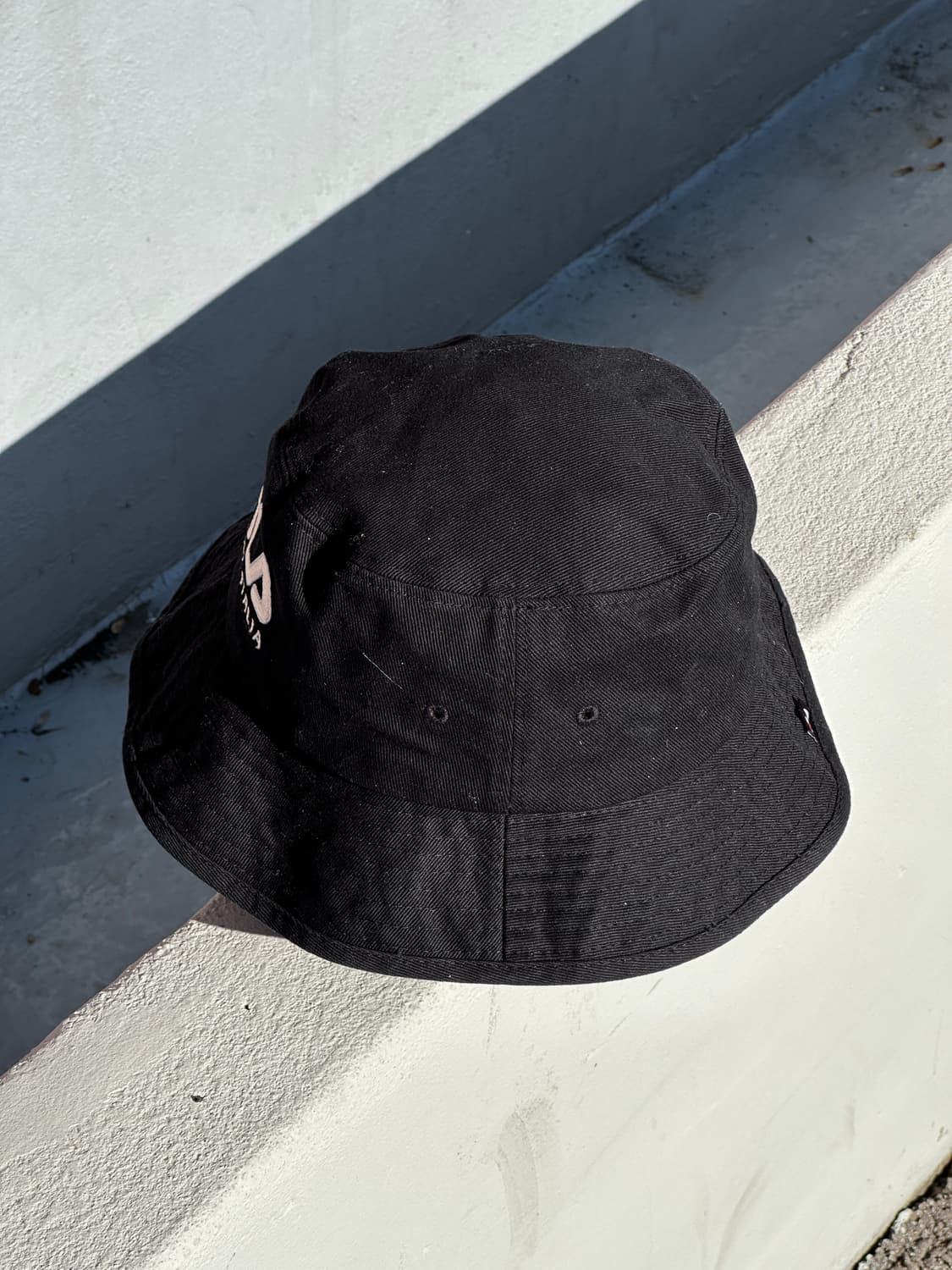 [M] FILA 휠라 로고 블랙 버킷햇 모자 상품이미지3