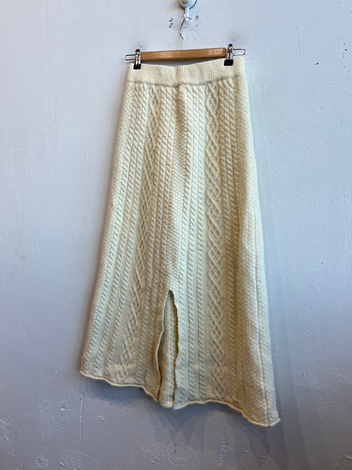 프릭스스토어 모헤어 케이블 울 스커트  상품이미지2