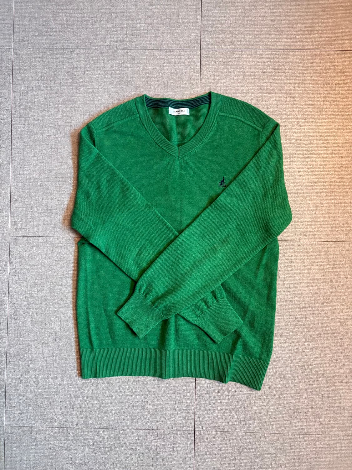 Bean pole V neck 니트 상품이미지1