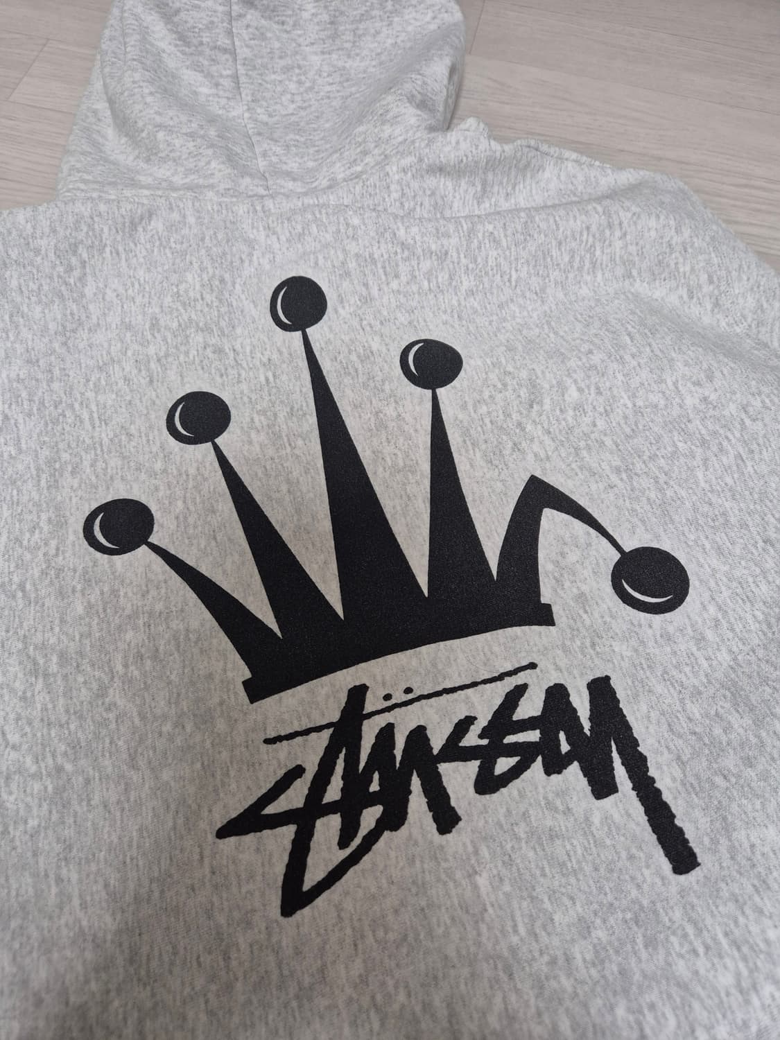 스투시 크라운 후드집업 팝니다(새상품) 상품이미지4