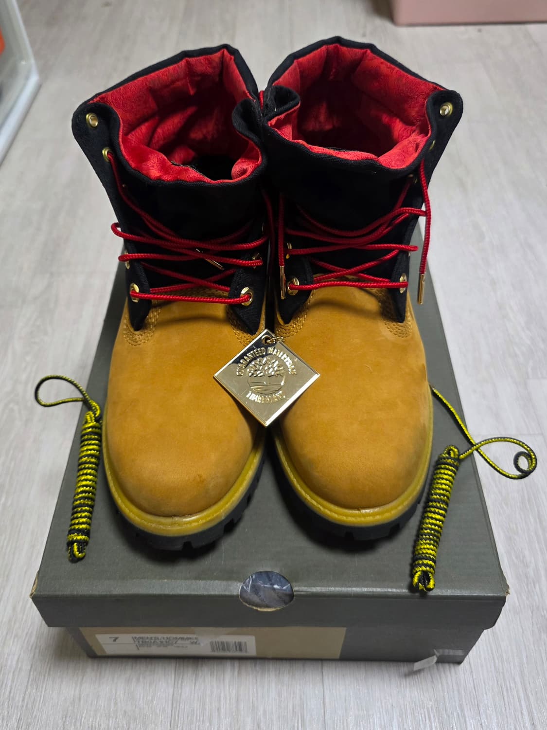 (250~255)팀버랜드 6인치 워터프루프 롤탑 부츠 상품이미지3