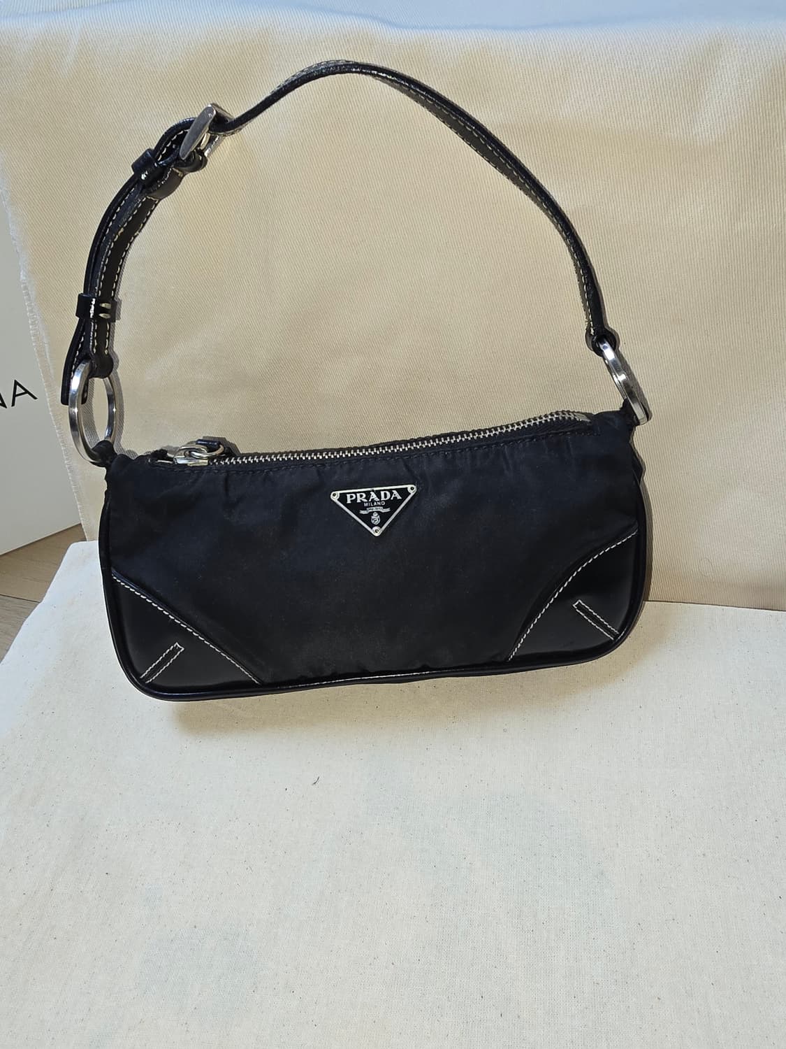 프라다 미니백 상품이미지1