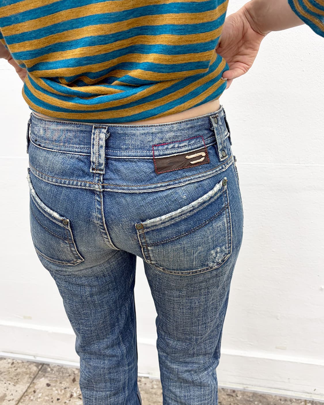 디젤 슬림핏 데님 팬츠 상품이미지5