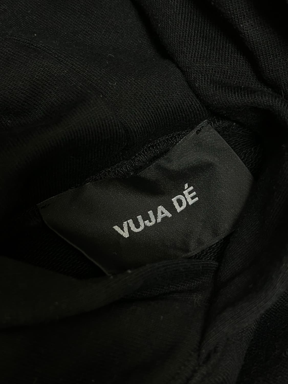 Vuja de (뷰자데) VD로고 블랙 후드티 상품이미지6