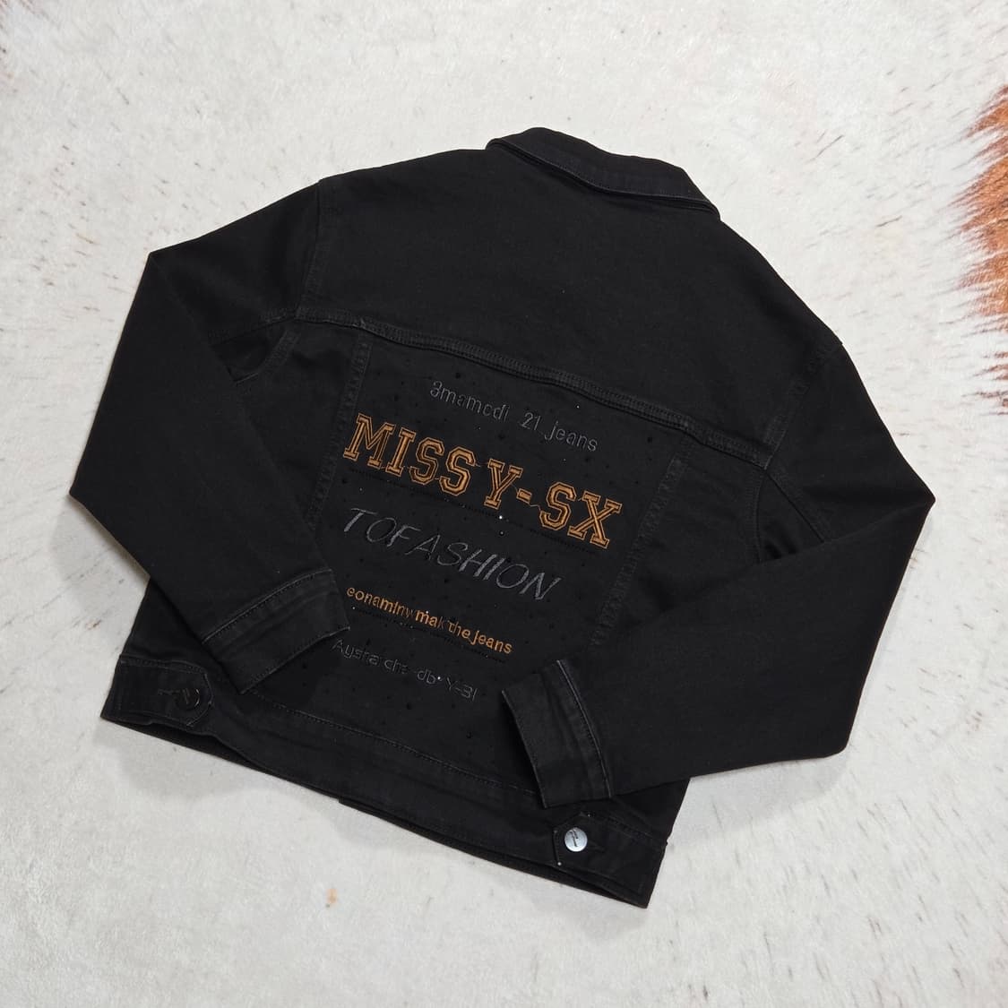 큐빅 자수 블랙 코튼 트러거 반크롭 자켓 상품이미지4