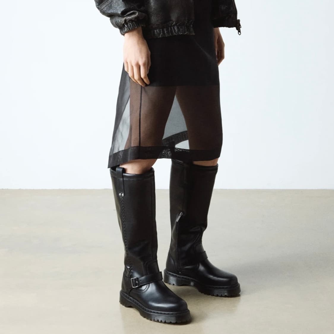 Dr.Martens 애니스톤 니하이 부츠 상품이미지1