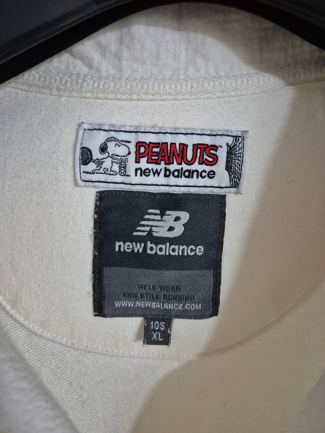 뉴발란스 스누피 하프집업 맨투맨 XL 아이보리 상품이미지4
