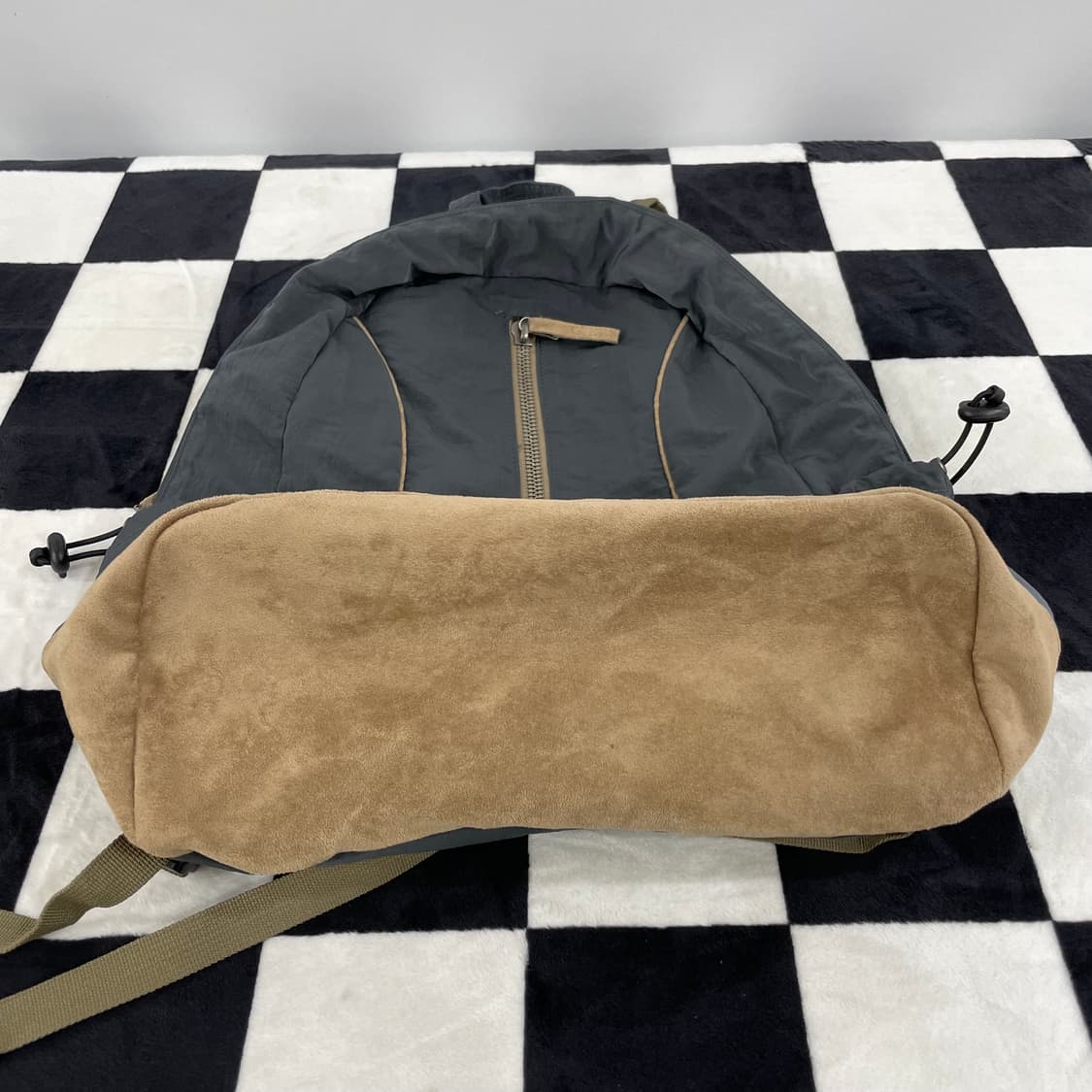 스컬프터 올드스쿨 슬라우치 백팩 상품이미지4