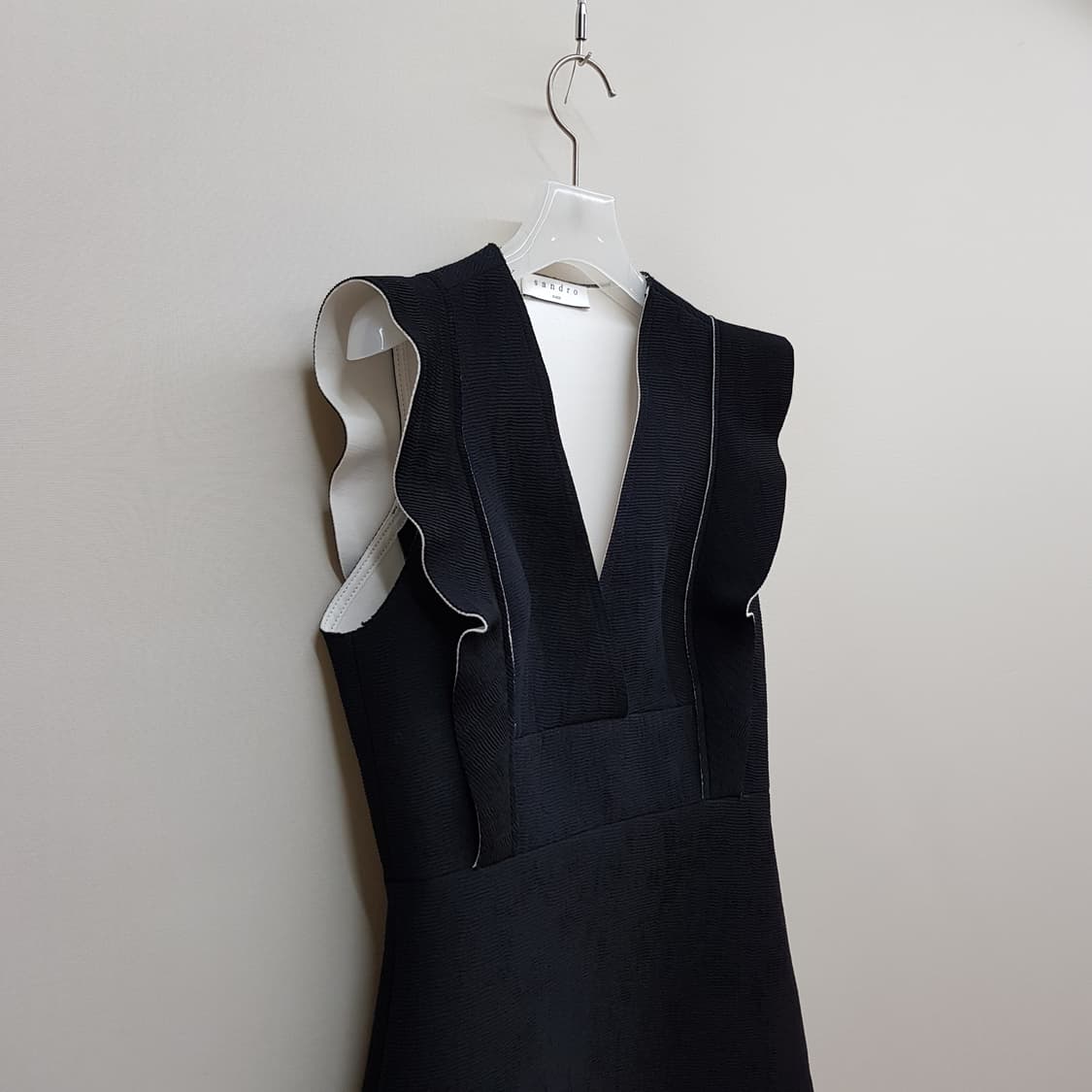 산드로 Sandro  슬리브리스 브이넥 플레어 원피스 1사이즈 상품이미지4