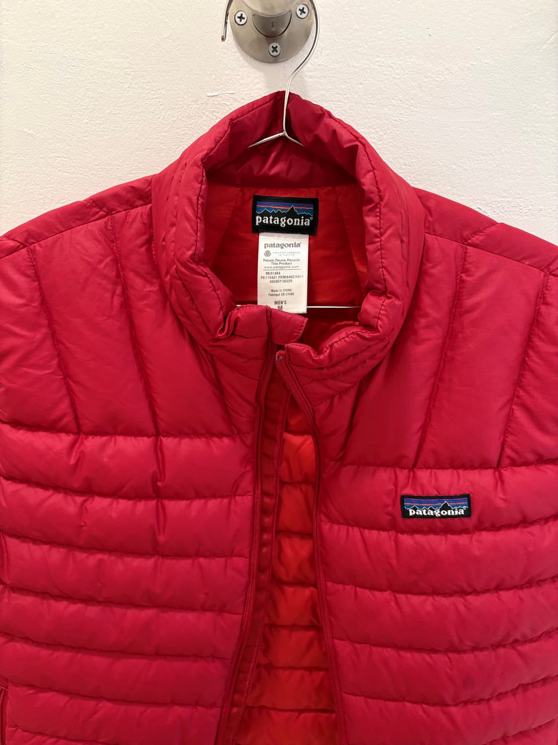 파타고니아 경량 패딩조끼 맨즈 M 상품이미지4