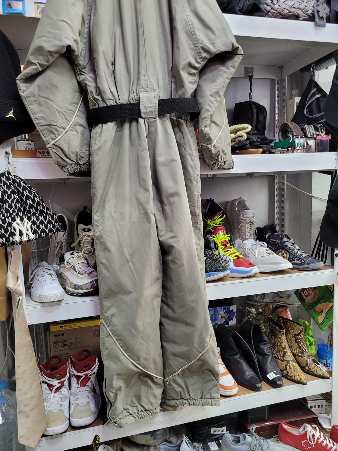 조르지오 아르마니 퍼 카라 점프 수트 패딩 상품이미지6