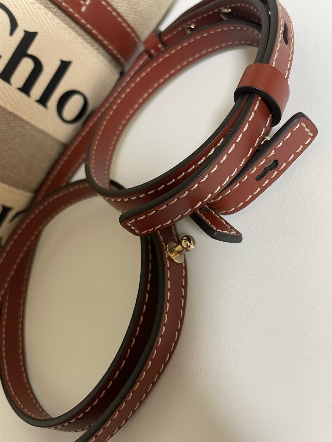 끌로에 우디백 스몰 스트랩 토트백 상품이미지5