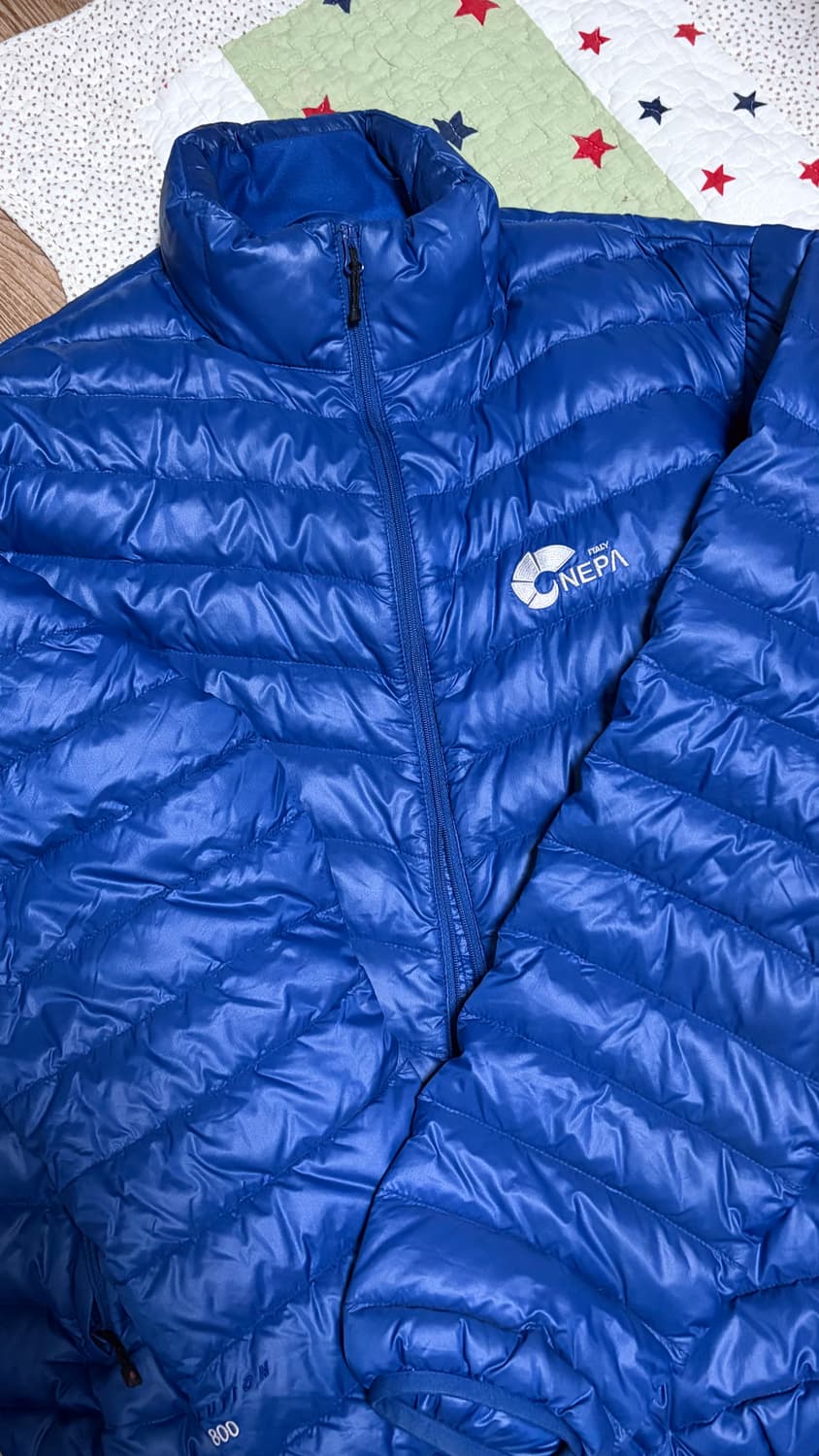 네파 경량패딩  상품이미지2