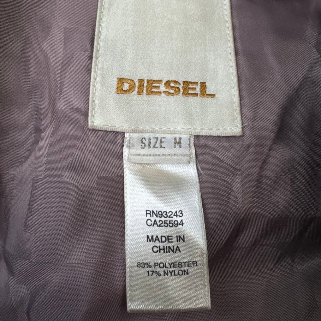 디젤 Y2K 바이커 경량패딩 카키 상품이미지3