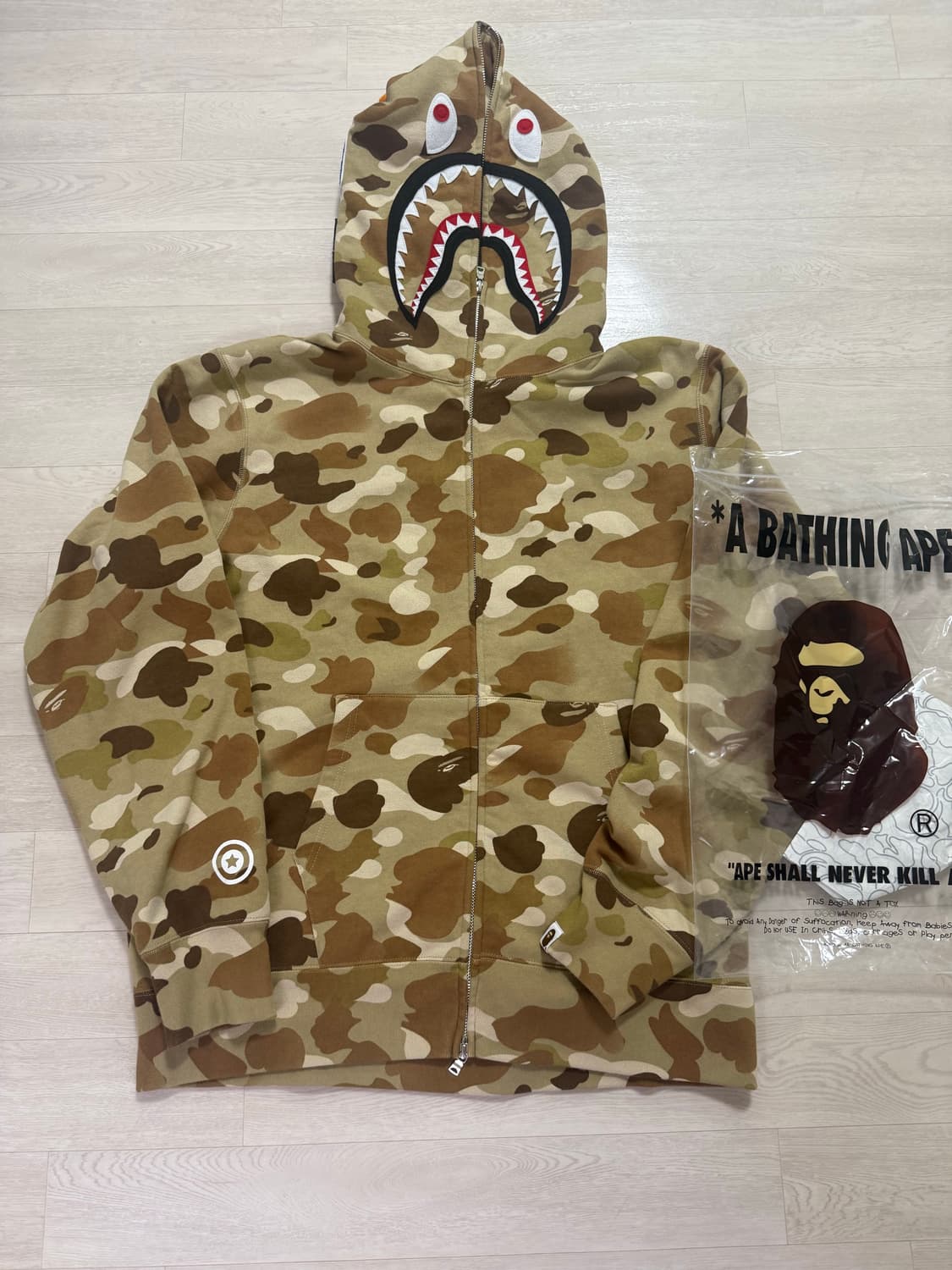 베이프 그라데이션 카모 후드집업 베이프 상품이미지1