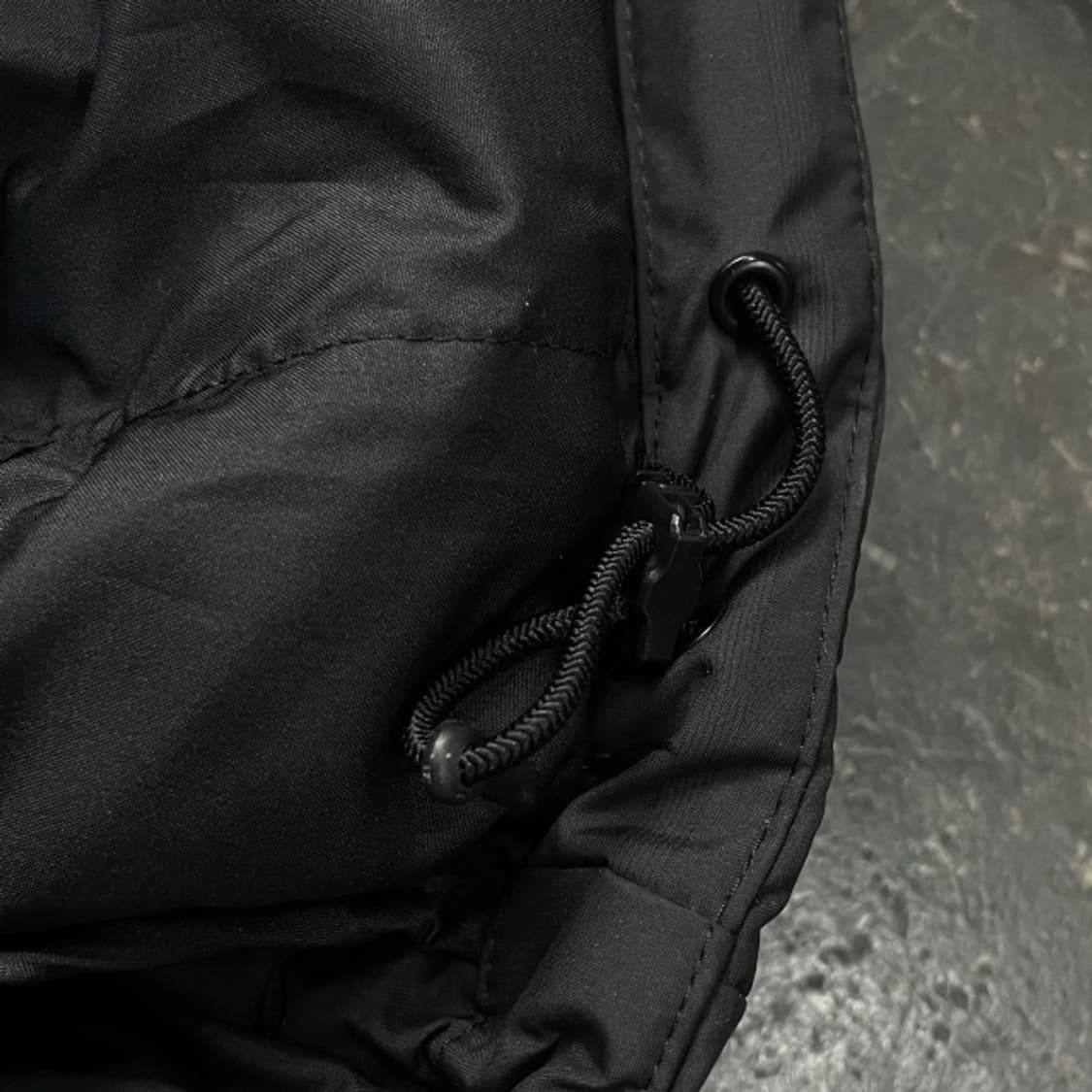 95 아디다스 경량패딩 상품이미지5