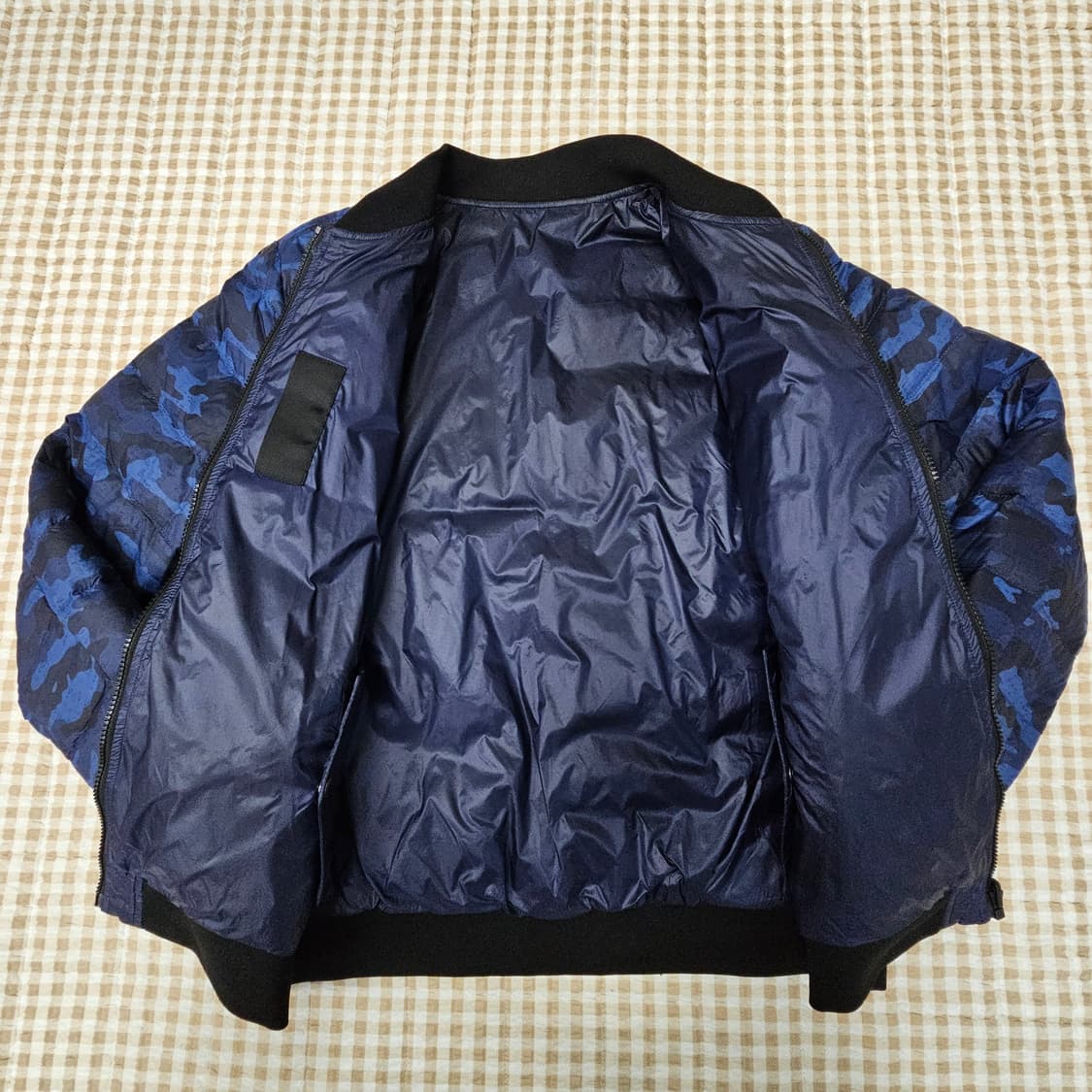 론즈데일 오리털 경량패딩 양면자켓 남자100 상품이미지5