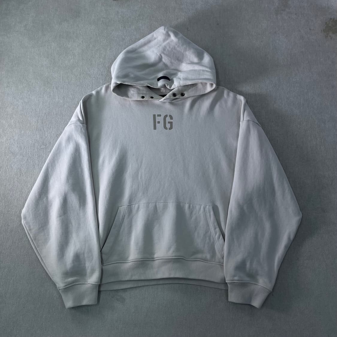 100 피오갓 FG로고  후드티  상품이미지2