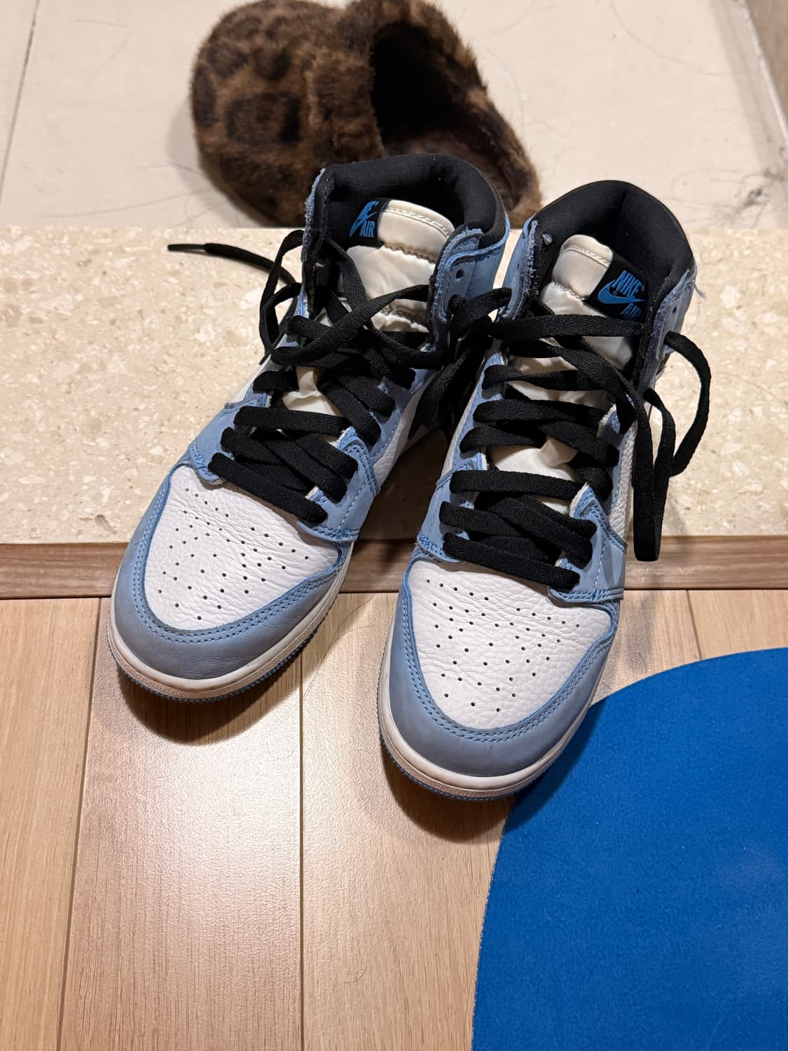 조던 유니버시티 블루 240  상품이미지5