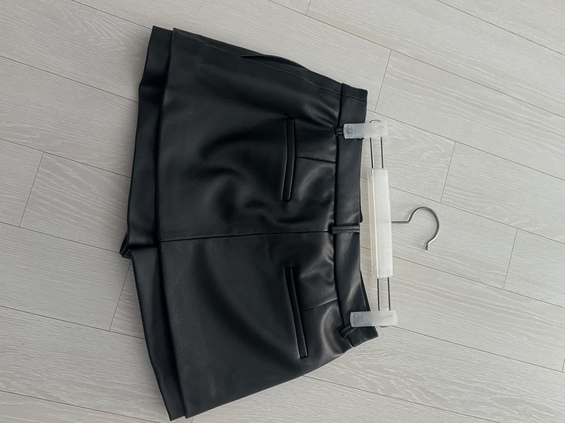 Era 레더팬츠스커트 블랙 상품이미지3