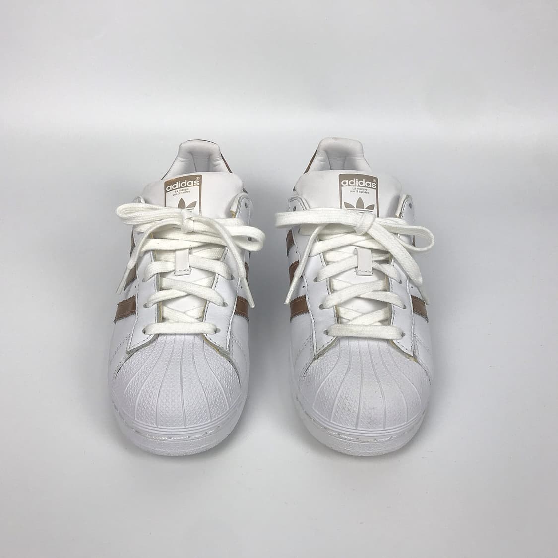 아디다스 슈퍼스타 사이버 메탈릭 스니커즈 신발 여성250 (255) 상품이미지2