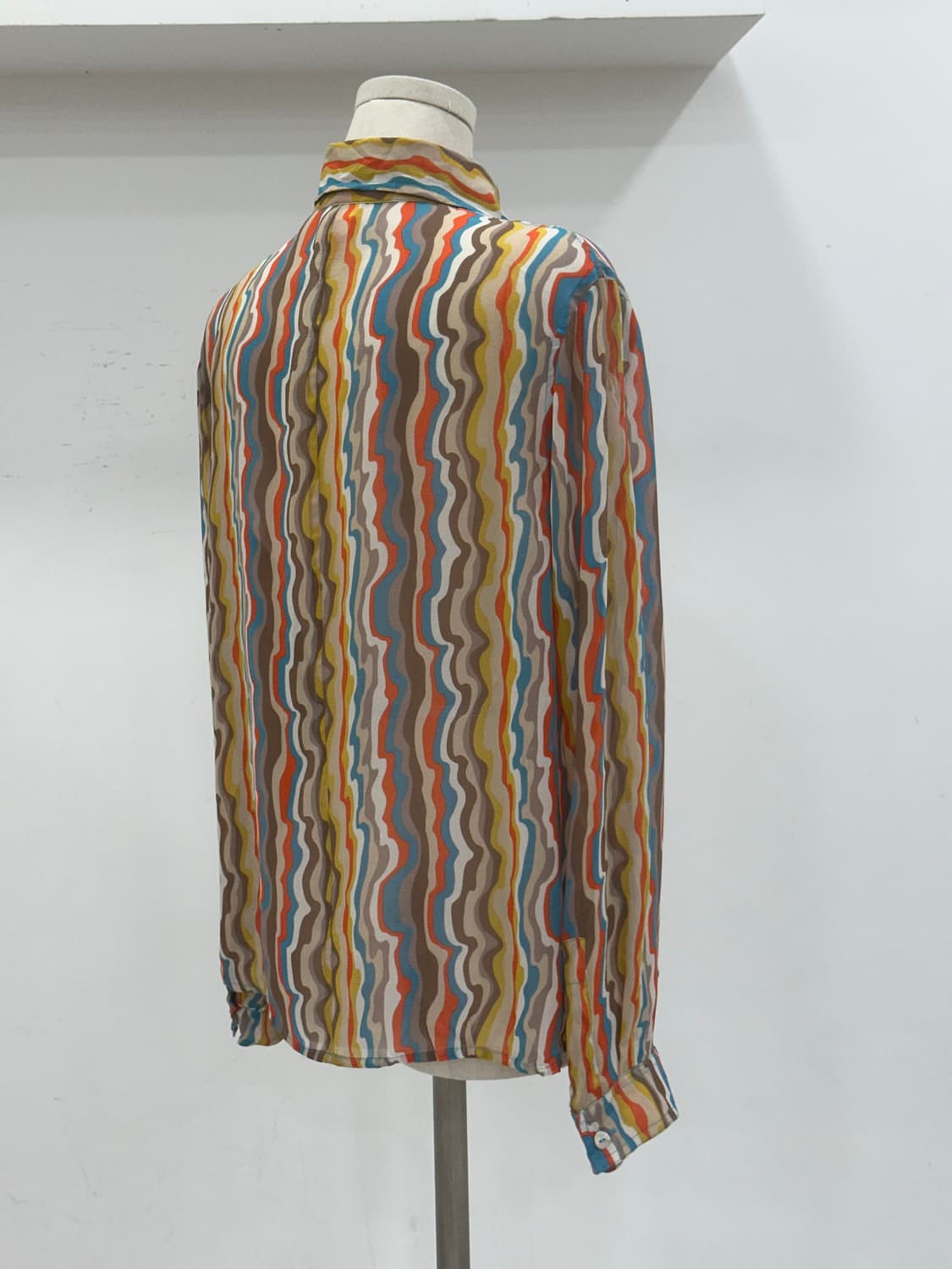 오일릴리 실크 블라우스 상품이미지4
