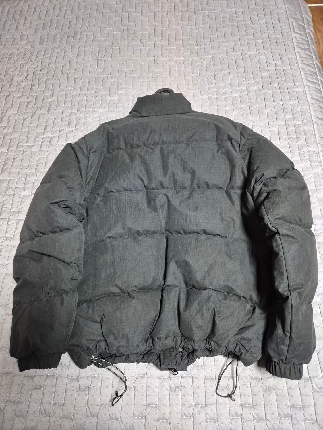 스투시패딩  상품이미지2