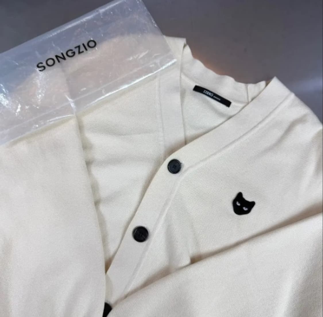 [정품] 송지오 블랙 캣 로고 크림 코튼 가디건 XS 상품이미지3