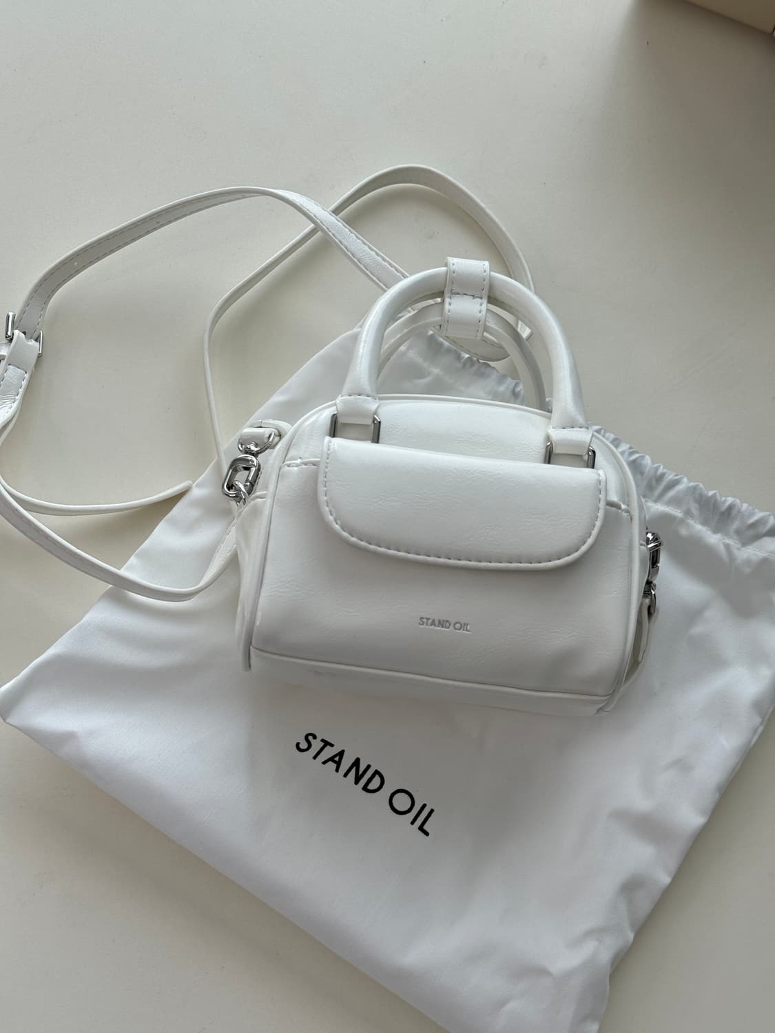 스탠드오일 츄비백 티니 / 화이트 상품이미지1